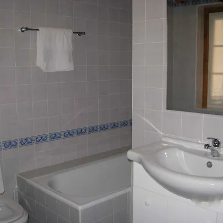Casa Com Piscina, Cabeceiras De Basto By Mystay *